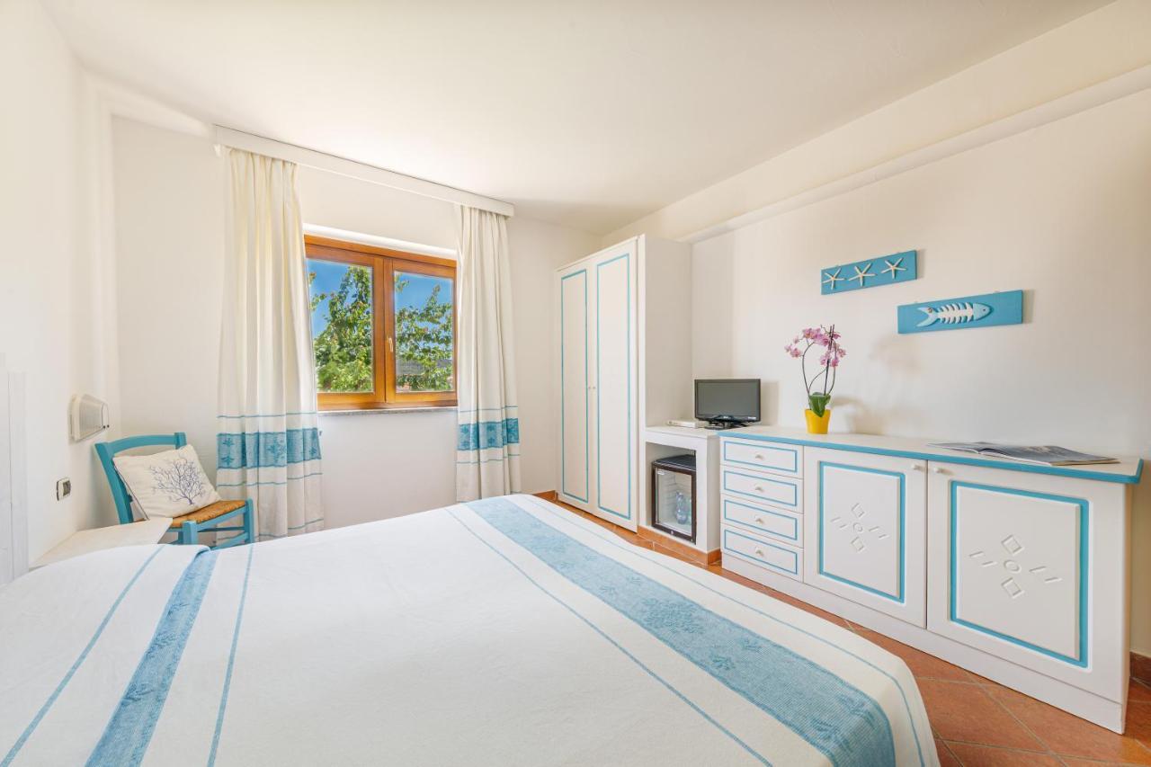 Lh Hotel La Funtana (Adults Only) Santa Teresa Gallura Exterior photo