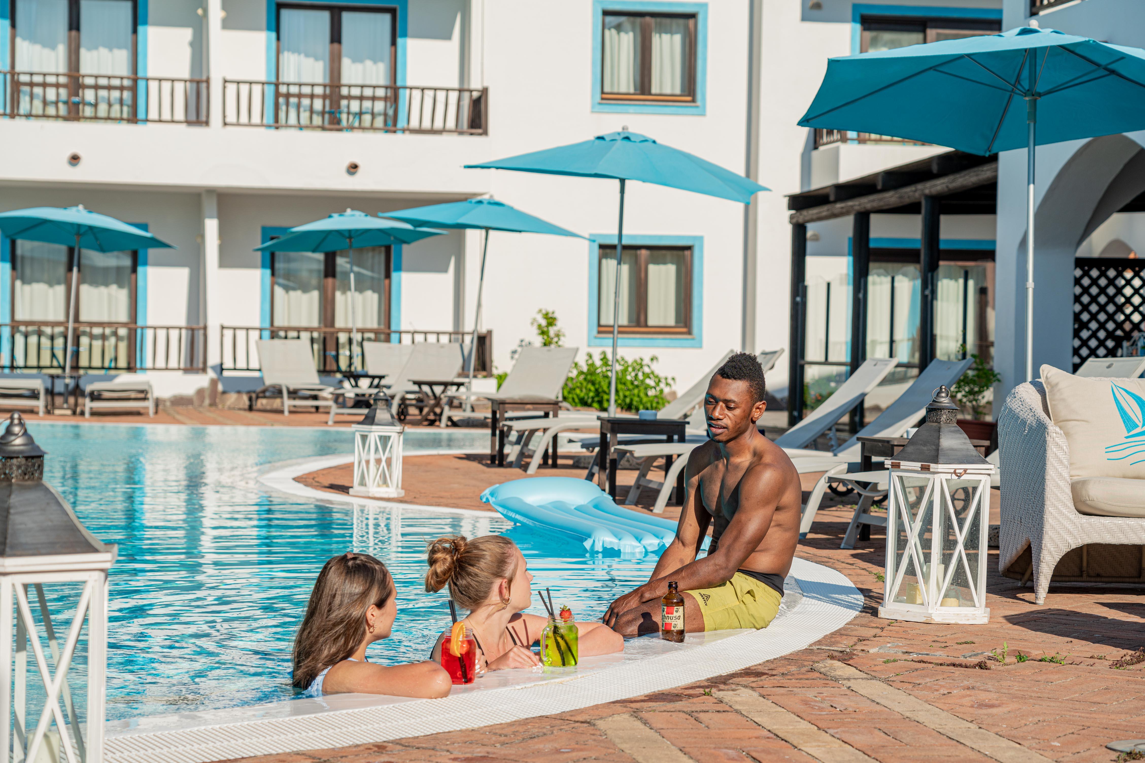 Lh Hotel La Funtana (Adults Only) Santa Teresa Gallura Exterior photo
