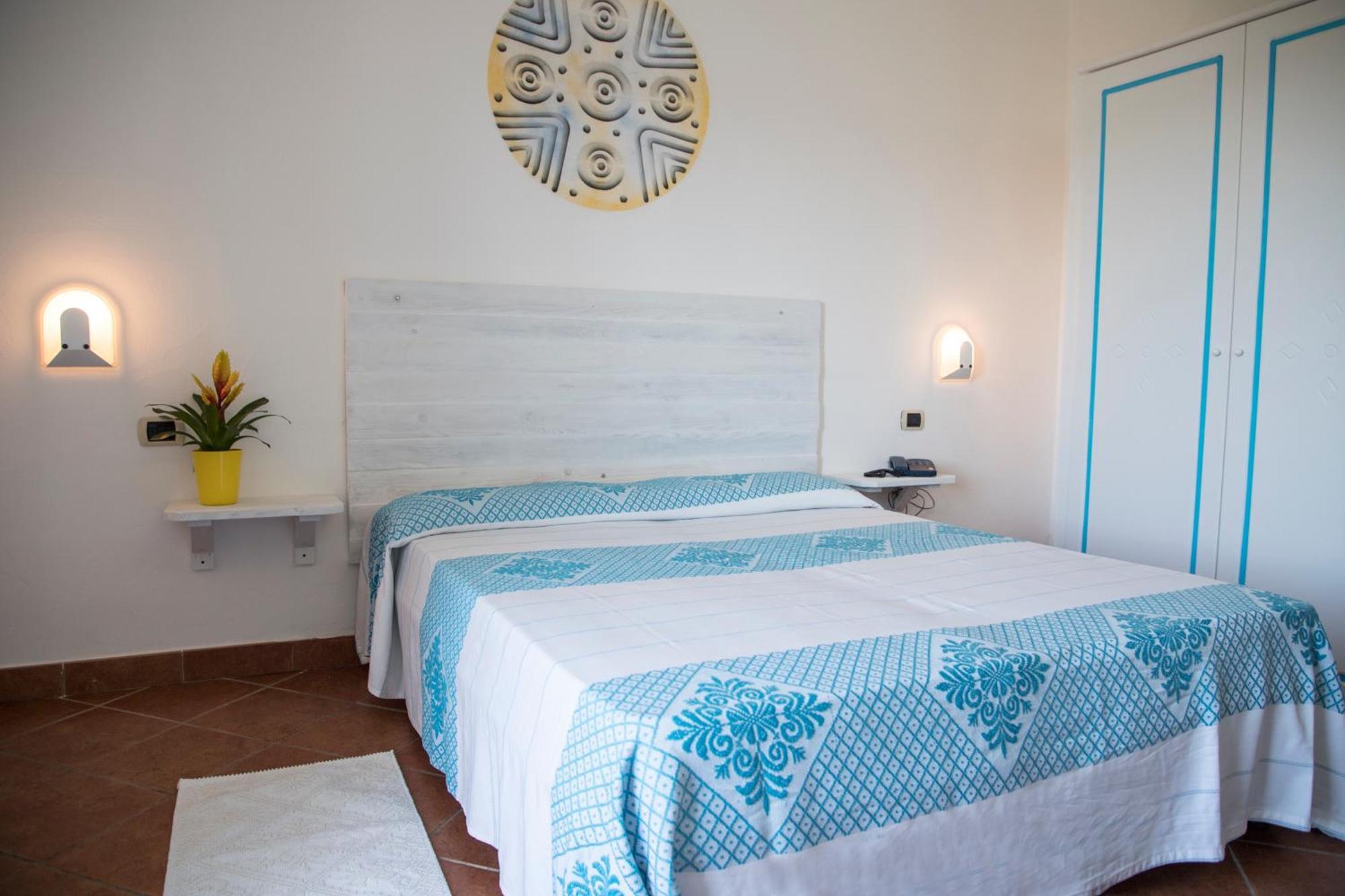 Lh Hotel La Funtana (Adults Only) Santa Teresa Gallura Exterior photo