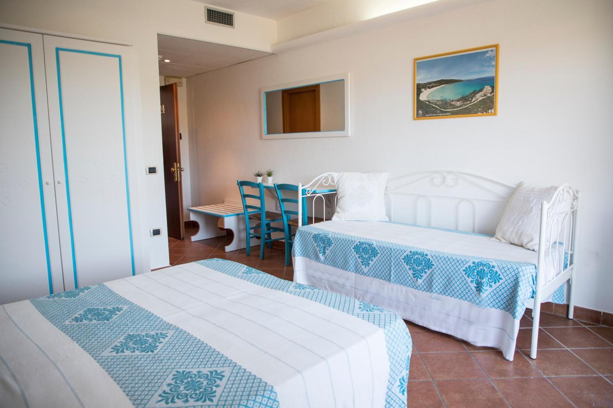 Lh Hotel La Funtana (Adults Only) Santa Teresa Gallura Exterior photo